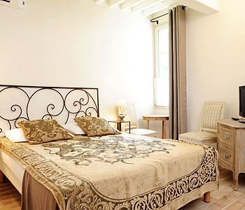Autour Du Petit Paradis Maison d'hôtes