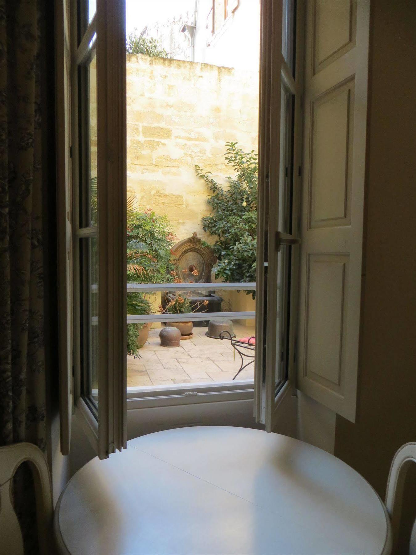 Autour Du Petit Paradis Maison d'hôtes